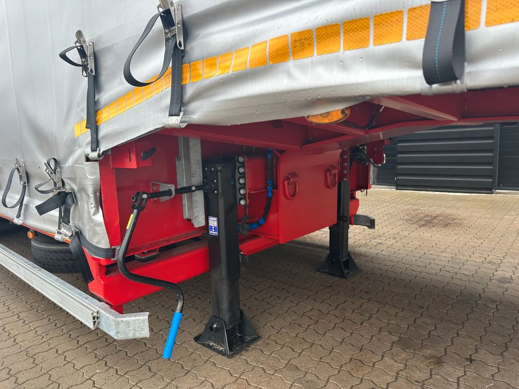 Faymonville Maxtrailer MAX 100 tieflader / Planenaufbau Faymonville Maxtrailer MAX 100 tieflader / Planenaufbau - Tieflader Auflieger: das Bild 5 Faymonville Maxtrailer MAX 100 tieflader / Planenaufbau Faymonville Maxtrailer MAX 100 tieflader / Planenaufbau - Tieflader Auflieger: das Bild 5