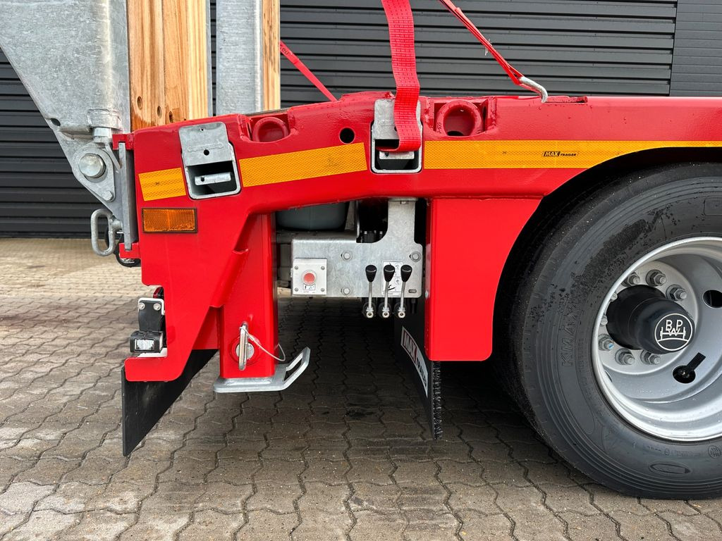 Faymonville Maxtrailer MAX 600 4 achs anhänger - Tieflader Auflieger: das Bild 5 Faymonville Maxtrailer MAX 600 4 achs anhänger - Tieflader Auflieger: das Bild 5