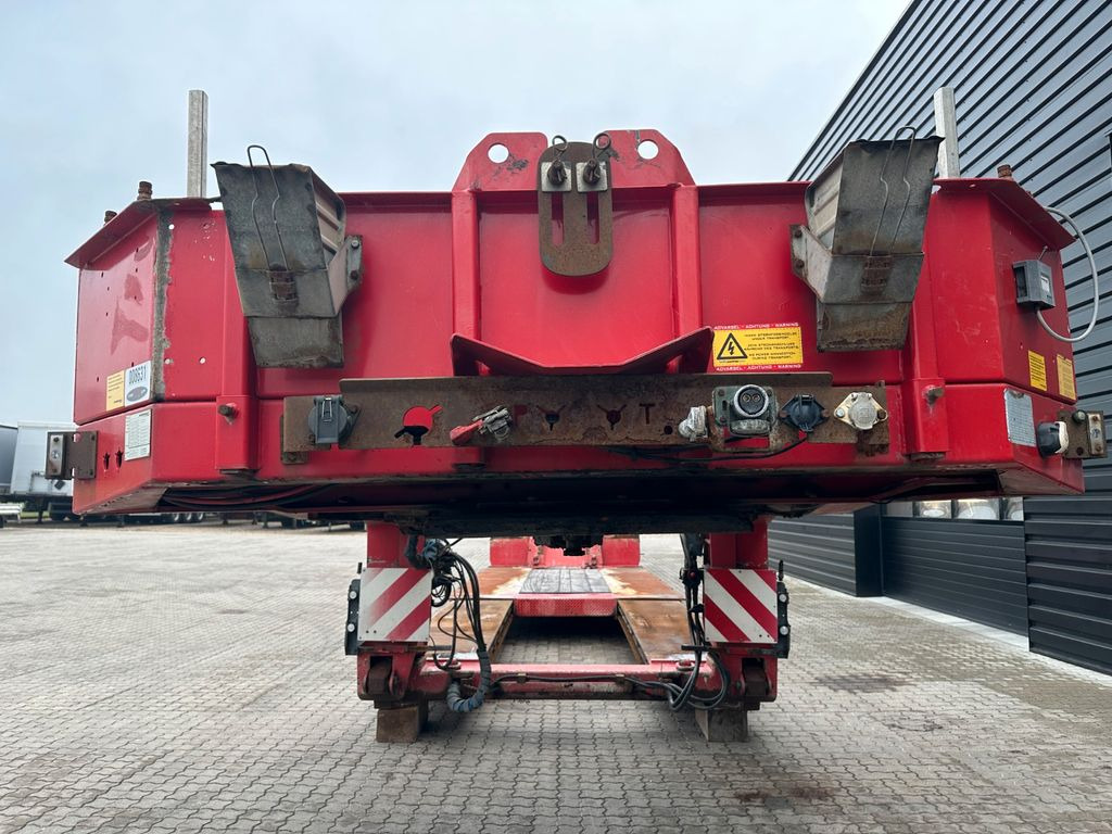 Faymonville Megamax 3 achs tiefbett Faymonville Megamax 3 achs tiefbett - Tieflader Auflieger: das Bild 4 Faymonville Megamax 3 achs tiefbett Faymonville Megamax 3 achs tiefbett - Tieflader Auflieger: das Bild 4