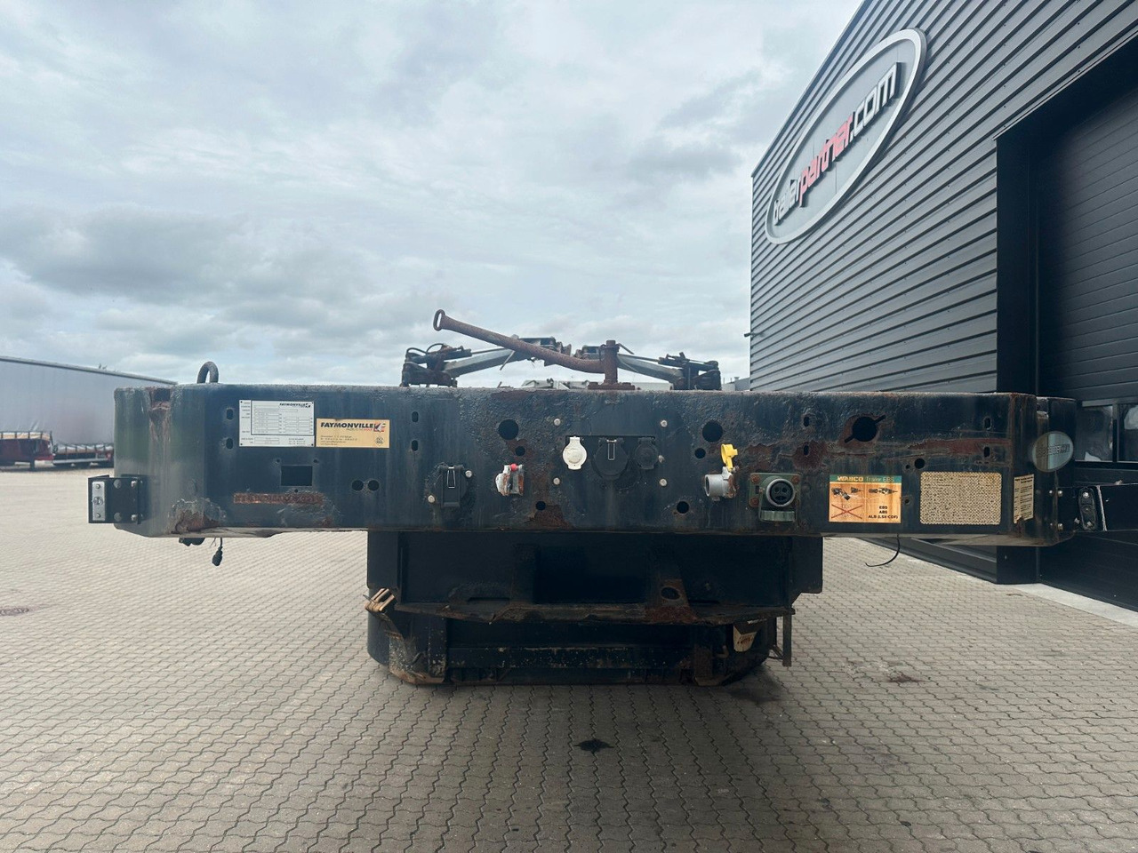 Faymonville Prefamax 3 achs innenlader - Tieflader Auflieger: das Bild 4 Faymonville Prefamax 3 achs innenlader - Tieflader Auflieger: das Bild 4