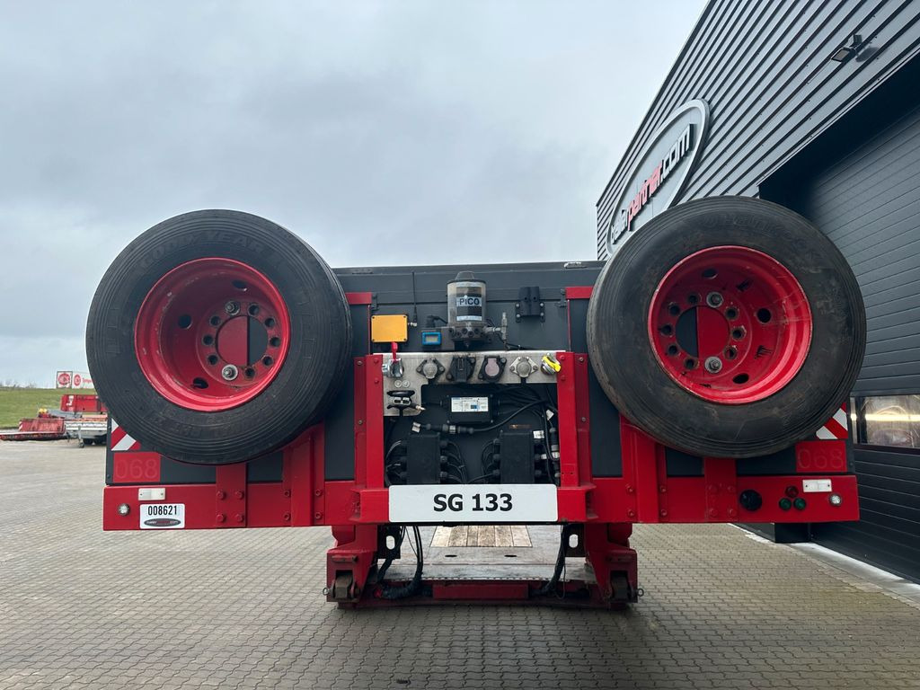 Meusburger 2 achs tiefbett / 300 mm Meusburger 2 achs tiefbett / 300 mm - Tieflader Auflieger: das Bild 4 Meusburger 2 achs tiefbett / 300 mm Meusburger 2 achs tiefbett / 300 mm - Tieflader Auflieger: das Bild 4