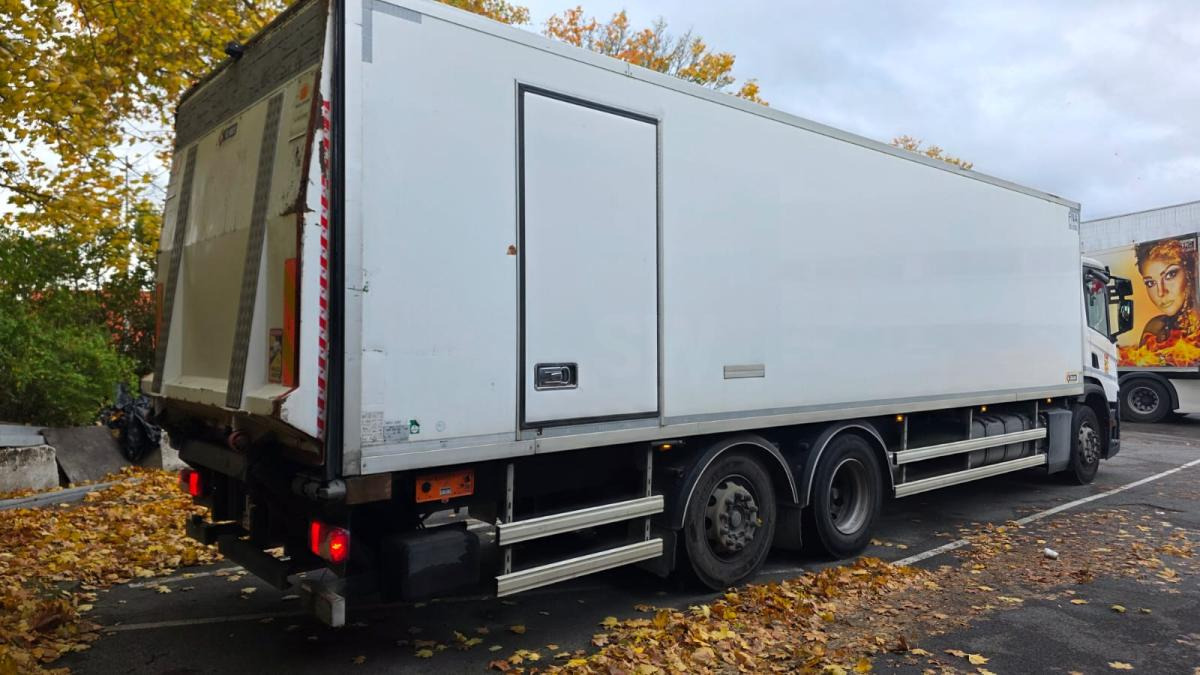 Scania P 320 - Kühlkoffer LKW: das Bild 3 Scania P 320 - Kühlkoffer LKW: das Bild 3