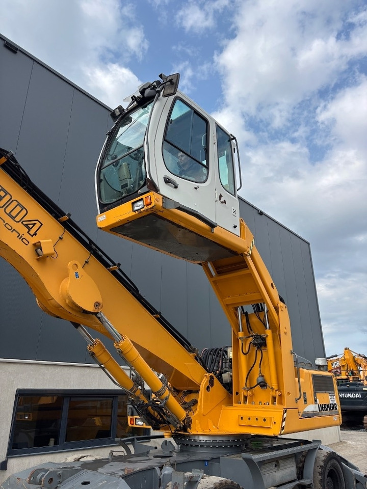 Liebherr A 904 C HD - Umschlagbagger: das Bild 3 Liebherr A 904 C HD - Umschlagbagger: das Bild 3