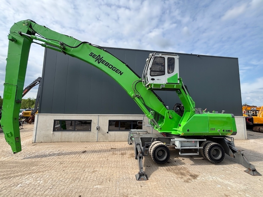 Sennebogen 835 M E -- 835E - 835M - Umschlagbagger: das Bild 3 Sennebogen 835 M E -- 835E - 835M - Umschlagbagger: das Bild 3