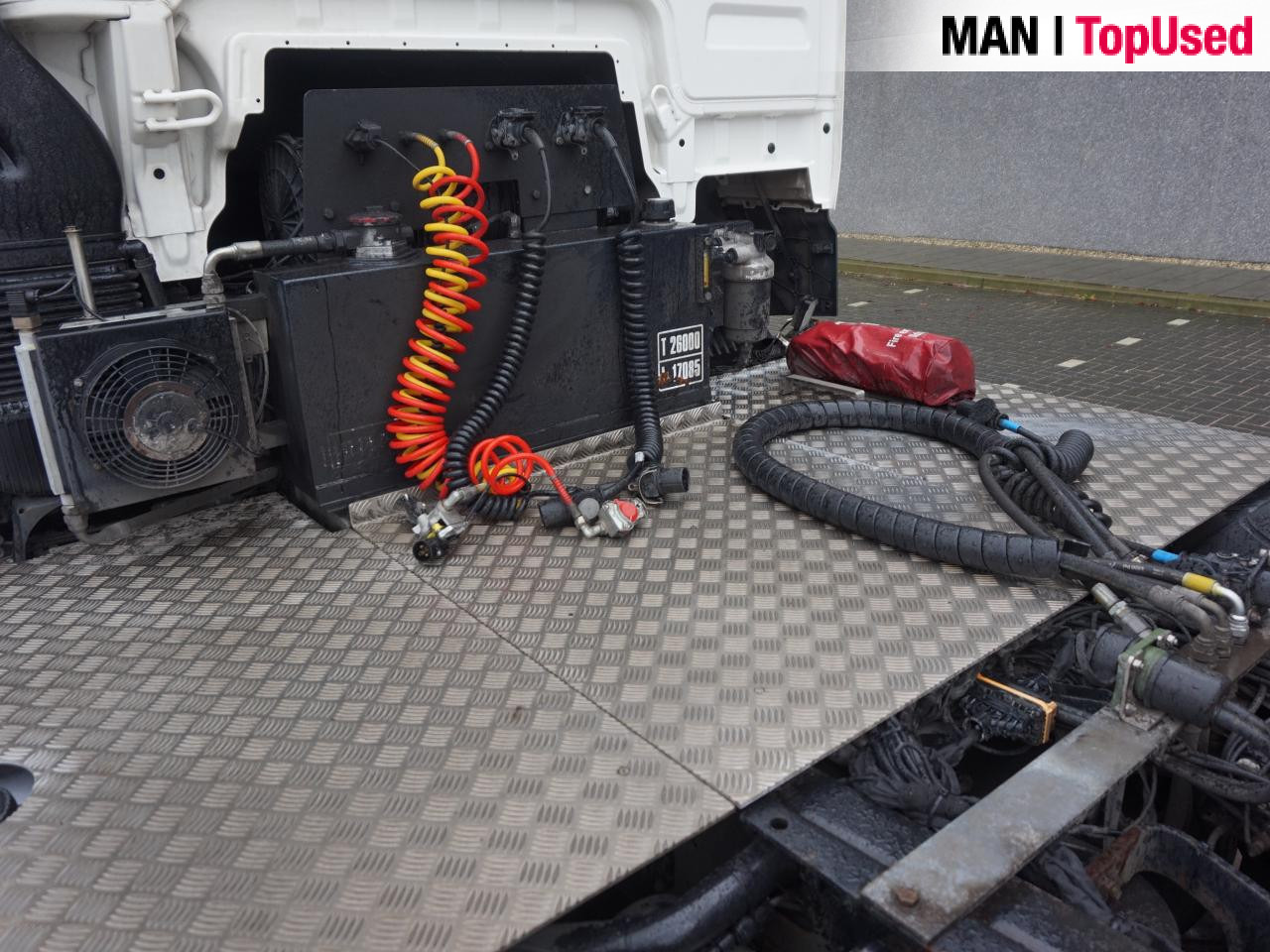 MAN TGX 26.510 6x2/4 BL SA / PTO / HYDRAULIK / RETARDE - Sattelzugmaschine: das Bild 2 MAN TGX 26.510 6x2/4 BL SA / PTO / HYDRAULIK / RETARDE - Sattelzugmaschine: das Bild 2