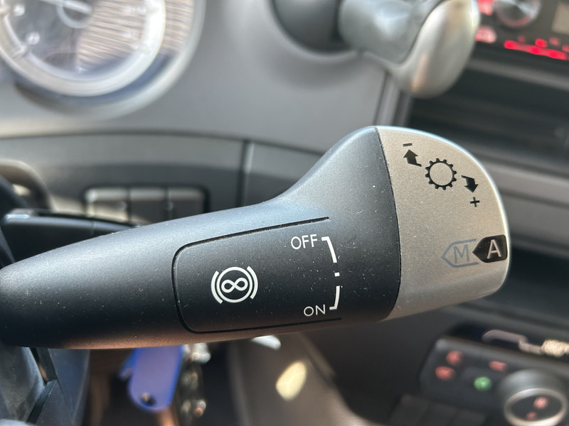 DAF CF 260 FA / Carrier Koeler - 30 gr / Chereau Frigobox / Laadklep 2000 kg - Kühlkoffer LKW: das Bild 5 DAF CF 260 FA / Carrier Koeler - 30 gr / Chereau Frigobox / Laadklep 2000 kg - Kühlkoffer LKW: das Bild 5