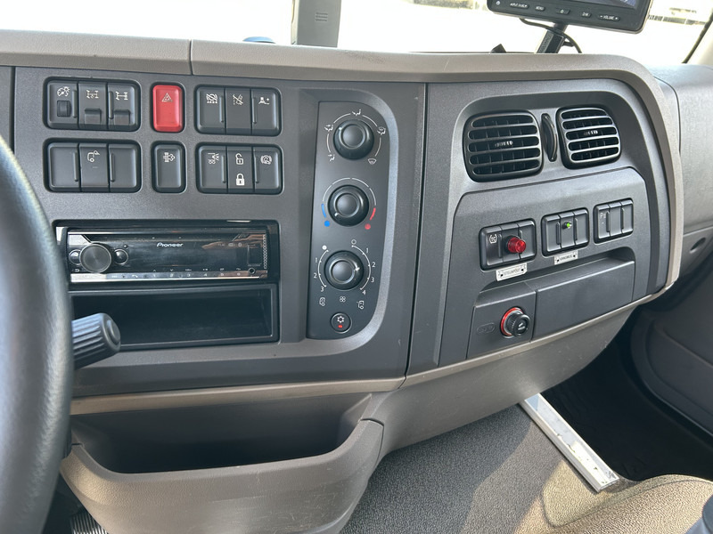 DAF LF 320 FA / Effer 175.2/c3s Crane / 363 dkm / Plateau / APK TUV 08-25 - Autokran: das Bild 5 DAF LF 320 FA / Effer 175.2/c3s Crane / 363 dkm / Plateau / APK TUV 08-25 - Autokran: das Bild 5