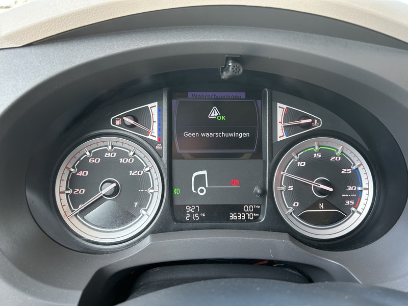 DAF LF 320 FA / Effer 175.2/c3s Crane / 363 dkm / Plateau - Autokran: das Bild 4 DAF LF 320 FA / Effer 175.2/c3s Crane / 363 dkm / Plateau - Autokran: das Bild 4