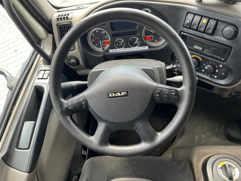 DAF LF 45.160 / 49 DKM! / 12 ton / Loadlift / NL Truck / APK-TUV 01-26 - Koffer LKW: das Bild 4 DAF LF 45.160 / 49 DKM! / 12 ton / Loadlift / NL Truck / APK-TUV 01-26 - Koffer LKW: das Bild 4