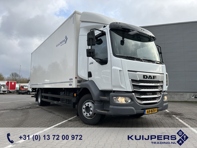 DAF XB 290 FA / 16 Ton / Nieuwe Tacho V2 / Box / Laadklep / APK 12-26 - Koffer LKW: das Bild 1 DAF XB 290 FA / 16 Ton / Nieuwe Tacho V2 / Box / Laadklep / APK 12-26 - Koffer LKW: das Bild 1