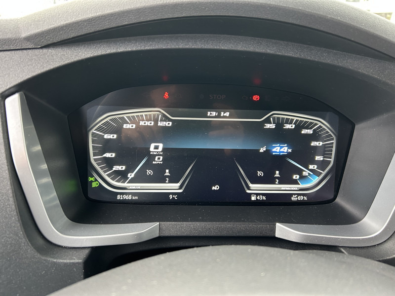 DAF XB 290 FA / 16 Ton / Nieuwe Tacho V2 / Box / Laadklep / APK 12-26 - Koffer LKW: das Bild 4 DAF XB 290 FA / 16 Ton / Nieuwe Tacho V2 / Box / Laadklep / APK 12-26 - Koffer LKW: das Bild 4