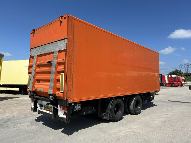 Floor FLMA-18 / Wipkar - Anhanger - Trailer / Alu Box / Loadlift / APK TUV 08-25 - Koffer Anhänger: das Bild 2 Floor FLMA-18 / Wipkar - Anhanger - Trailer / Alu Box / Loadlift / APK TUV 08-25 - Koffer Anhänger: das Bild 2