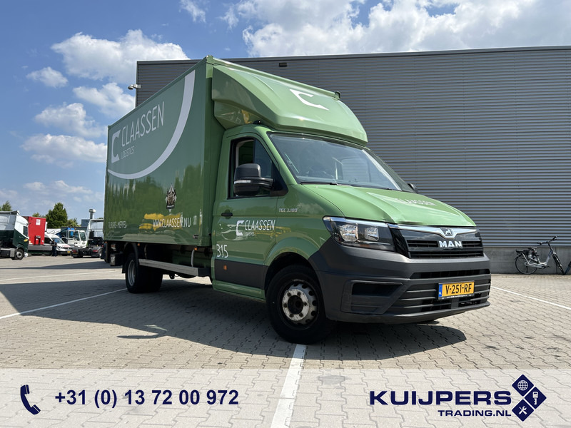 MAN TGE 3.180 2.0 Euro 6 / Box / 420 dkm / Loadlift / Cruise / NL Van - Koffer Transporter: das Bild 1 MAN TGE 3.180 2.0 Euro 6 / Box / 420 dkm / Loadlift / Cruise / NL Van - Koffer Transporter: das Bild 1