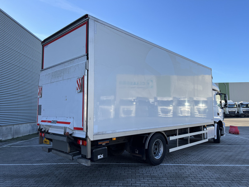 Mercedes-Benz Actros 2124 StreamSpace / 410 dkm / Box 7.5 mtr / Laadklep / APK 08-25 - Koffer LKW: das Bild 2 Mercedes-Benz Actros 2124 StreamSpace / 410 dkm / Box 7.5 mtr / Laadklep / APK 08-25 - Koffer LKW: das Bild 2