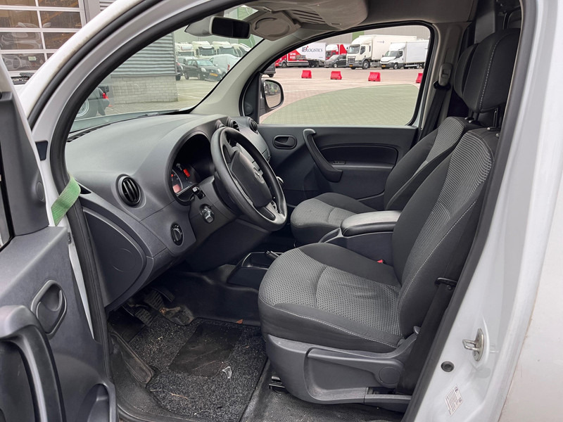 Mercedes-Benz Citan 109 CDI / Extra Lang / UNFALL / DAMAGE - Kleintransporter: das Bild 5 Mercedes-Benz Citan 109 CDI / Extra Lang / UNFALL / DAMAGE - Kleintransporter: das Bild 5