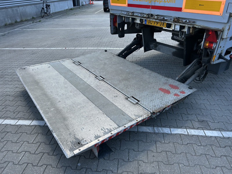 Renders ROC 12.10 City / Box / Loadlift 2000 kg / NL Trailer - Koffer Auflieger: das Bild 5 Renders ROC 12.10 City / Box / Loadlift 2000 kg / NL Trailer - Koffer Auflieger: das Bild 5