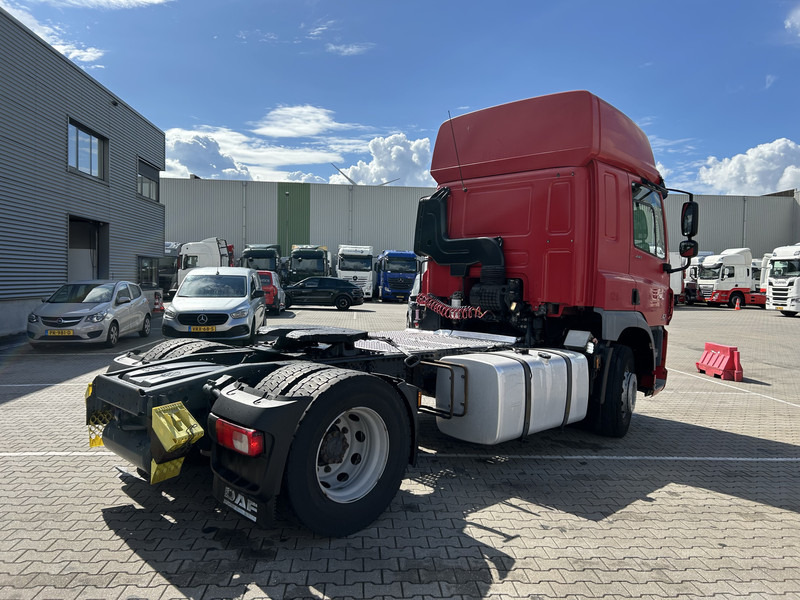DAF CF 440 FT Space Cab / ADR / 809 dkm / PTO / APK TUV 12-25 - Sattelzugmaschine: das Bild 2 DAF CF 440 FT Space Cab / ADR / 809 dkm / PTO / APK TUV 12-25 - Sattelzugmaschine: das Bild 2