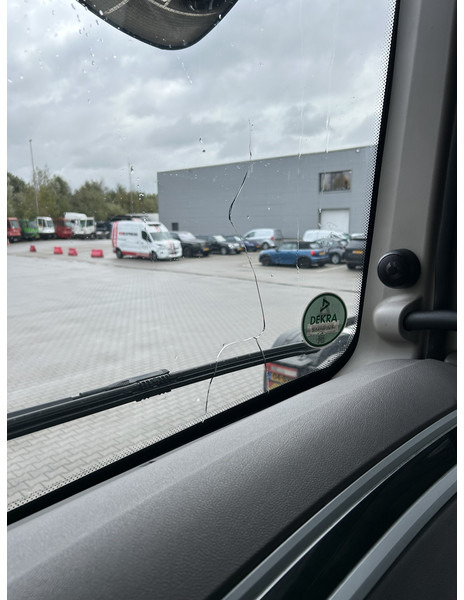 Sattelzugmaschine DAF XF 480 FT SSC / 591 dkm / 2 Tanks / APK TUV 09-26: das Bild 10 Sattelzugmaschine DAF XF 480 FT SSC / 591 dkm / 2 Tanks / APK TUV 09-26: das Bild 10