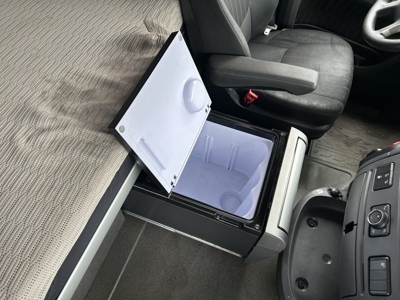 Sattelzugmaschine DAF XF 480 FT SSC / 591 dkm / 2 Tanks / APK TUV 09-26: das Bild 7 Sattelzugmaschine DAF XF 480 FT SSC / 591 dkm / 2 Tanks / APK TUV 09-26: das Bild 7