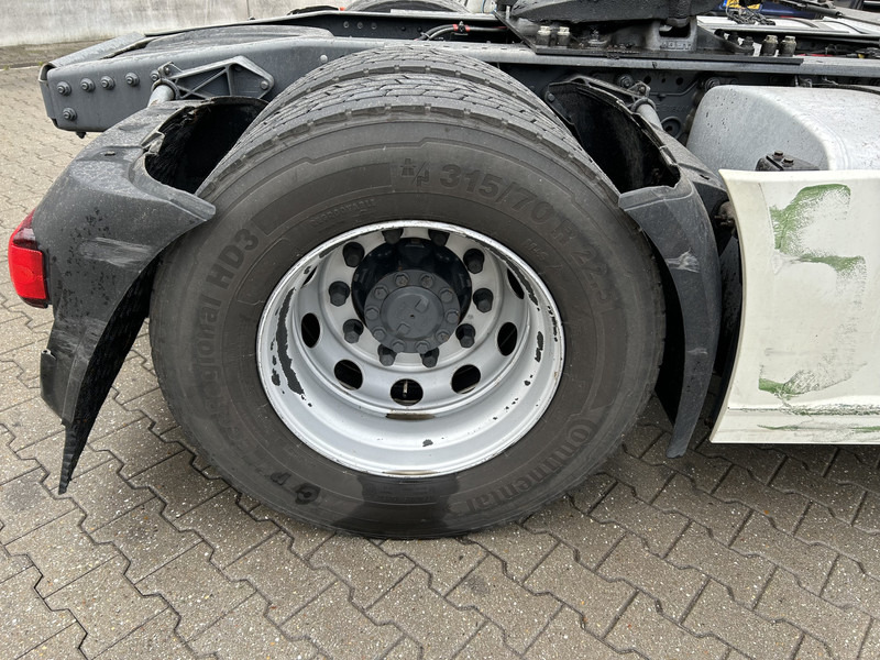 Sattelzugmaschine DAF XF 480 FT SSC / 591 dkm / 2 Tanks / APK TUV 09-26: das Bild 14 Sattelzugmaschine DAF XF 480 FT SSC / 591 dkm / 2 Tanks / APK TUV 09-26: das Bild 14