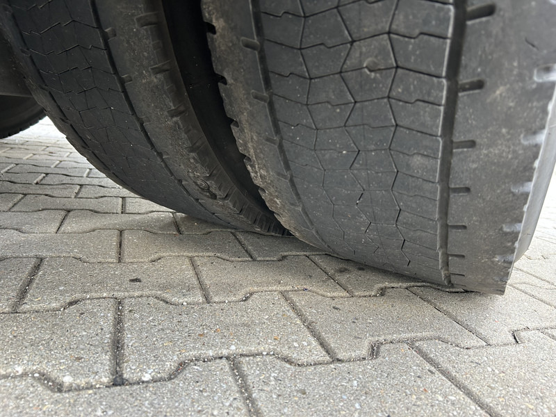 Sattelzugmaschine Mercedes-Benz Actros 1842 StreamSpace / 939 dkm / 2 Tanks / NL Truck: das Bild 16 Sattelzugmaschine Mercedes-Benz Actros 1842 StreamSpace / 939 dkm / 2 Tanks / NL Truck: das Bild 16