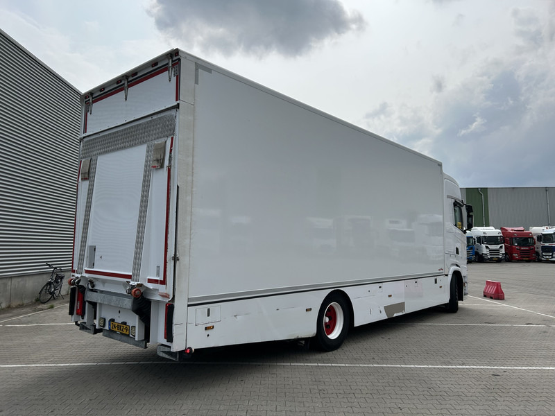 Scania S410 Highline / 491 dkm / Box 8.1 mtr / Laadklep 3000 kg - Koffer LKW: das Bild 2 Scania S410 Highline / 491 dkm / Box 8.1 mtr / Laadklep 3000 kg - Koffer LKW: das Bild 2
