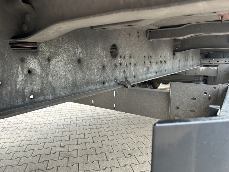 Schmitz Cargobull SCB S3B / Box Trailer / 2x Liftas / APK TUV 09-26 - Koffer Auflieger: das Bild 5 Schmitz Cargobull SCB S3B / Box Trailer / 2x Liftas / APK TUV 09-26 - Koffer Auflieger: das Bild 5