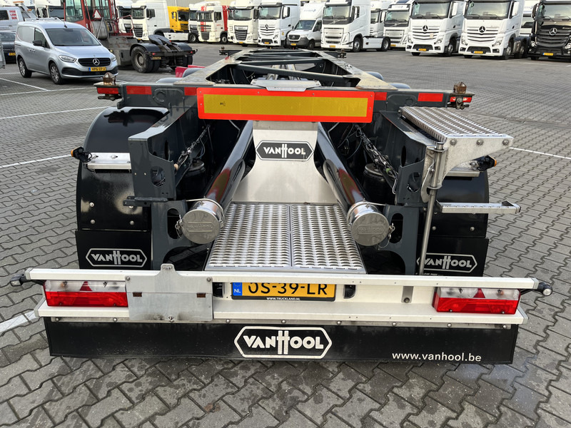 Van Hool A3C002 / ADR / 3x SAF / 20 FT Container / TE HUUR - Container/ Wechselfahrgestell Auflieger: das Bild 4 Van Hool A3C002 / ADR / 3x SAF / 20 FT Container / TE HUUR - Container/ Wechselfahrgestell Auflieger: das Bild 4