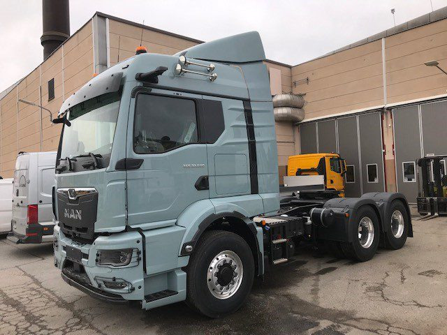 MAN TGS 33.510 6X6H Skogsmaskinsdragare - Sattelzugmaschine: das Bild 2 MAN TGS 33.510 6X6H Skogsmaskinsdragare - Sattelzugmaschine: das Bild 2