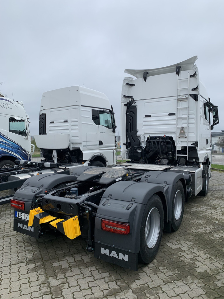 MAN TGX 28.520 6×2-2 Dragbil - Sattelzugmaschine: das Bild 3 MAN TGX 28.520 6×2-2 Dragbil - Sattelzugmaschine: das Bild 3