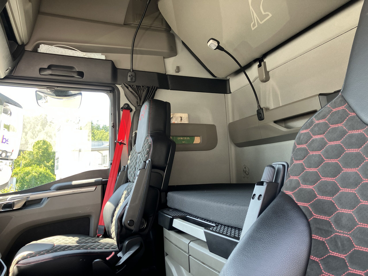 TGX 28.470 6X2 Individual - Sattelzugmaschine: das Bild 5 TGX 28.470 6X2 Individual - Sattelzugmaschine: das Bild 5
