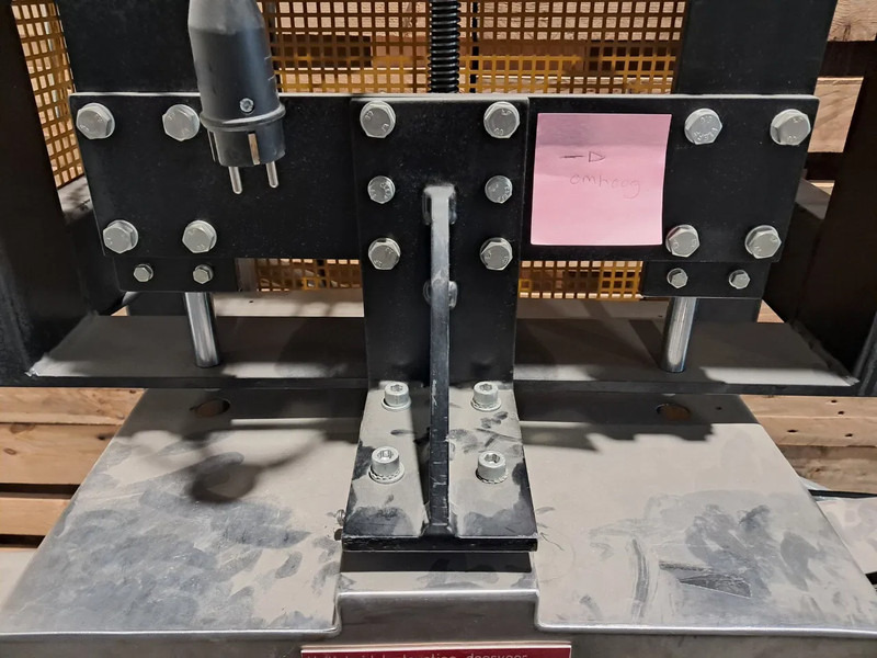 AVC 150LS - Verpackungsmaschine: das Bild 4 AVC 150LS - Verpackungsmaschine: das Bild 4