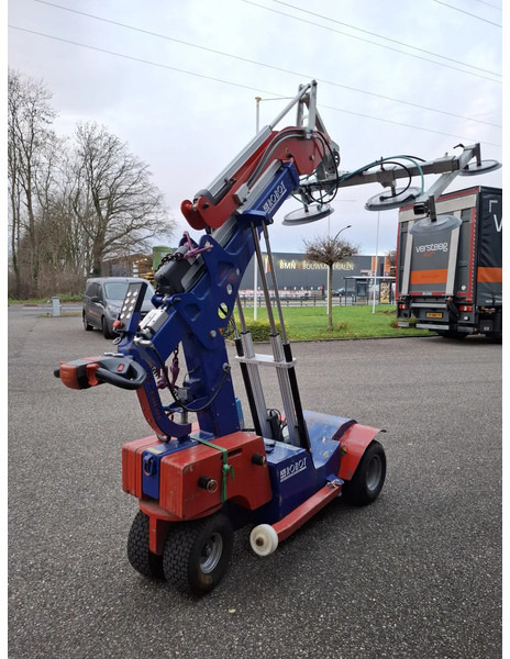 Glasrobot KS Robot Robot 400 offroad - Anhänger: das Bild 2 Glasrobot KS Robot Robot 400 offroad - Anhänger: das Bild 2