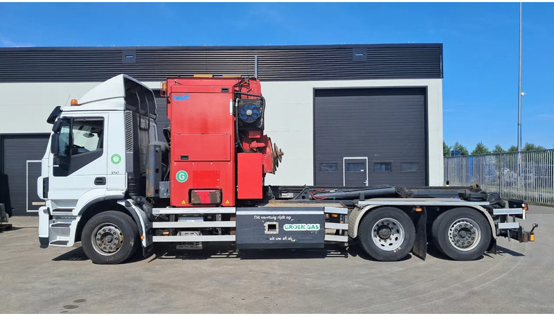 Iveco AD260SY/PS CNG - Müllwagen: das Bild 2 Iveco AD260SY/PS CNG - Müllwagen: das Bild 2