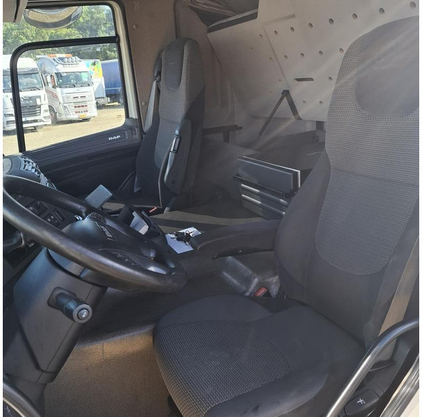 LKW DAF CF 400 FT - 2016 - Automaat | Diesel (8405): das Bild 8 LKW DAF CF 400 FT - 2016 - Automaat | Diesel (8405): das Bild 8