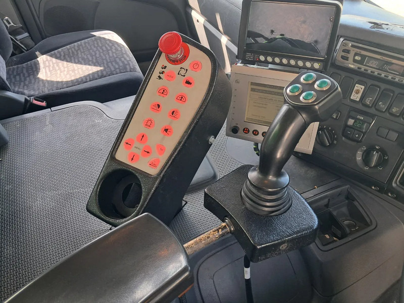 Scania P 280 B 6X2*4 - Müllwagen: das Bild 5 Scania P 280 B 6X2*4 - Müllwagen: das Bild 5