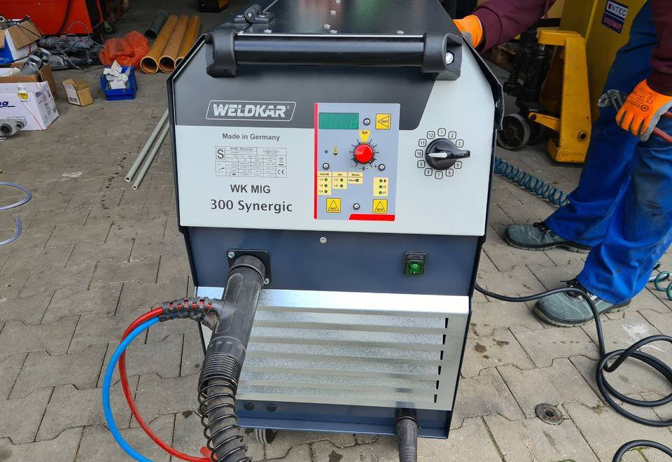 SPAWARKA MIG WELDKAR 300 Synergic 300A - Schweissgeräte: das Bild 3 SPAWARKA MIG WELDKAR 300 Synergic 300A - Schweissgeräte: das Bild 3