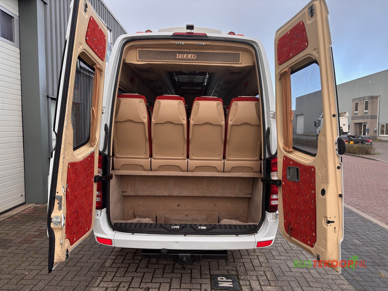 Kleinbus, Personentransporter Mercedes Sprinter 519 CDI: das Bild 8 Kleinbus, Personentransporter Mercedes Sprinter 519 CDI: das Bild 8