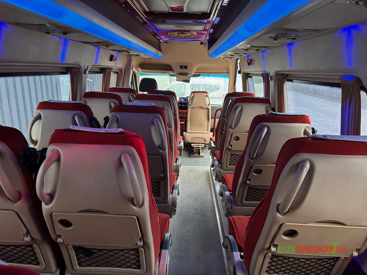 Kleinbus, Personentransporter Mercedes Sprinter 519 CDI: das Bild 16 Kleinbus, Personentransporter Mercedes Sprinter 519 CDI: das Bild 16