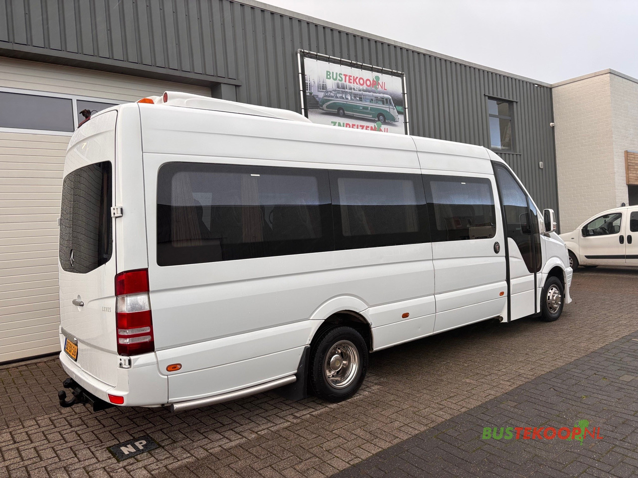 Kleinbus, Personentransporter Mercedes Sprinter 519 CDI: das Bild 7 Kleinbus, Personentransporter Mercedes Sprinter 519 CDI: das Bild 7