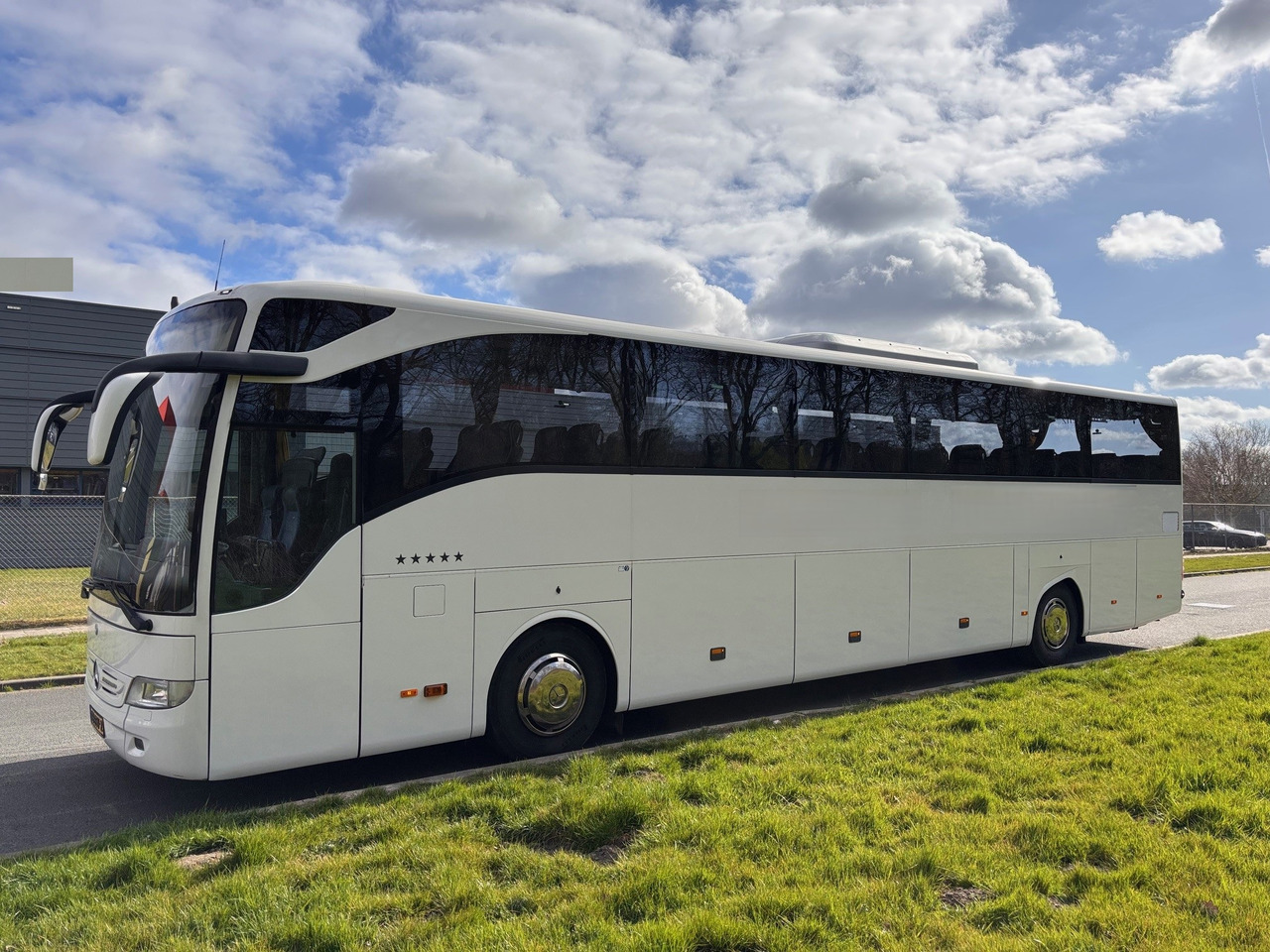 Mercedes TOURISMO RHD-M/2A, 56 pl. (6 gear hand!) - Reisebus: das Bild 3 Mercedes TOURISMO RHD-M/2A, 56 pl. (6 gear hand!) - Reisebus: das Bild 3