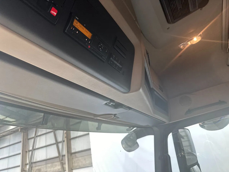 Plane LKW Mercedes-Benz Actros 2642 6x2: das Bild 7