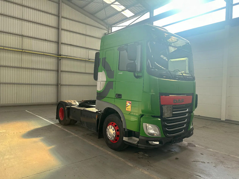 Sattelzugmaschine DAF XF 106.440 SPACECAB /ADR /INTARDER: das Bild 6