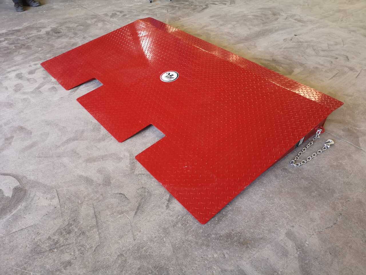 AZ RAMP HCRN06 - Verladerampe: das Bild 3 AZ RAMP HCRN06 - Verladerampe: das Bild 3