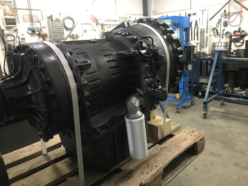 Volvo PT1563 22688 - Getriebe für Knickgelenkter Dumper: das Bild 3 Volvo PT1563 22688 - Getriebe für Knickgelenkter Dumper: das Bild 3