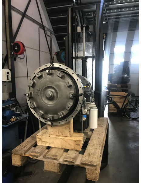 Volvo PT1563 22688 - Getriebe für Knickgelenkter Dumper: das Bild 4 Volvo PT1563 22688 - Getriebe für Knickgelenkter Dumper: das Bild 4