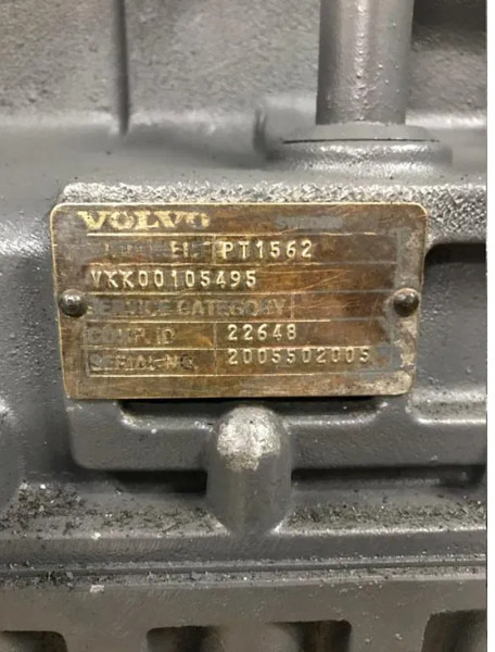 Volvo Versnellingsbak PT1562 oem 22648 - Getriebe für Knickgelenkter Dumper: das Bild 2 Volvo Versnellingsbak PT1562 oem 22648 - Getriebe für Knickgelenkter Dumper: das Bild 2