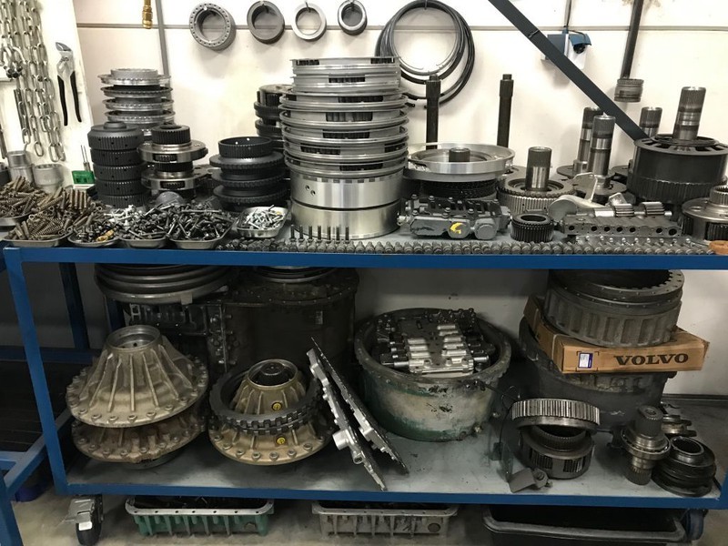 Volvo construction machine parts - Getriebe: das Bild 1 Volvo construction machine parts - Getriebe: das Bild 1