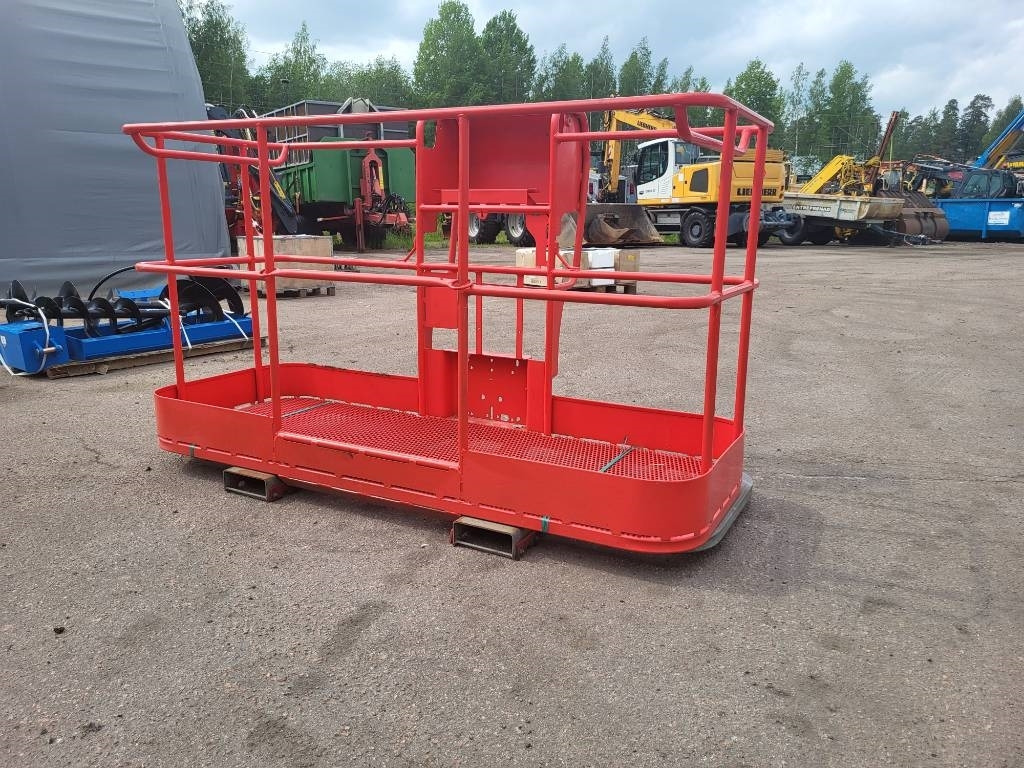 Manitou 200 ATJ kori - Teleskopmastbühne: das Bild 4 Manitou 200 ATJ kori - Teleskopmastbühne: das Bild 4