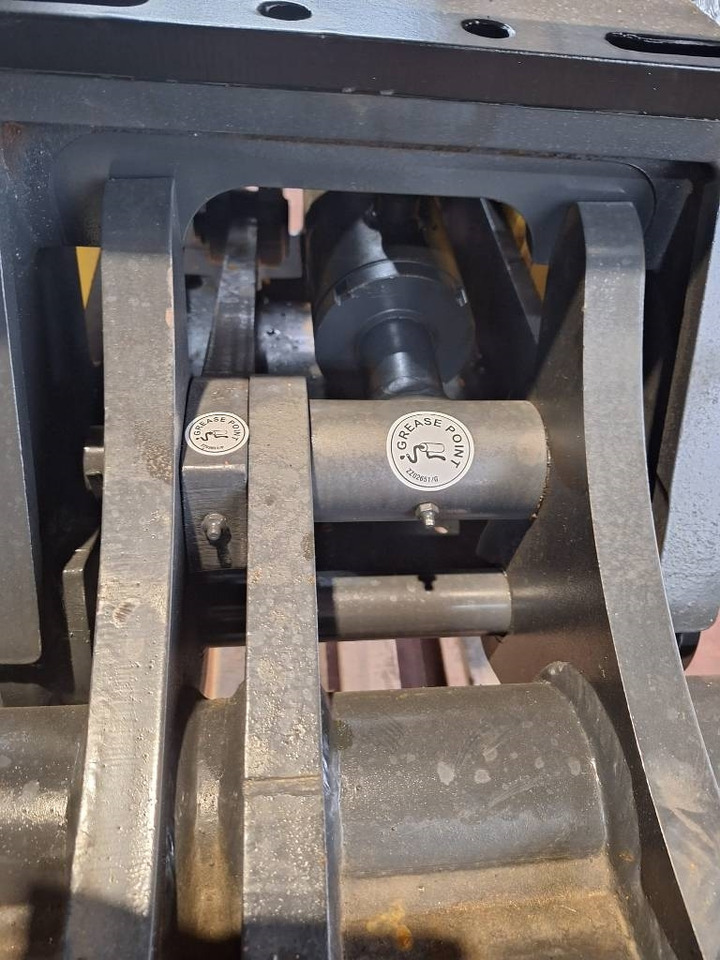 Mustang GRP 750 - Greifer für Baumaschine: das Bild 5 Mustang GRP 750 - Greifer für Baumaschine: das Bild 5
